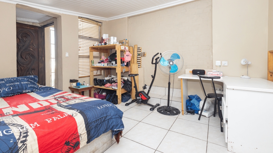 3 Bedroom Property for Sale in Peerless Park North Western Cape